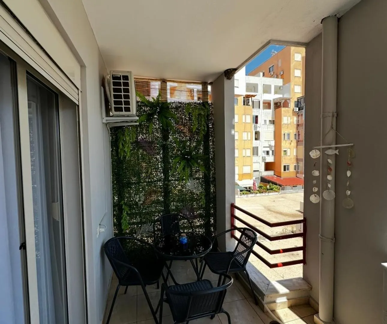 Hemila Apartament Durrës Albanien
